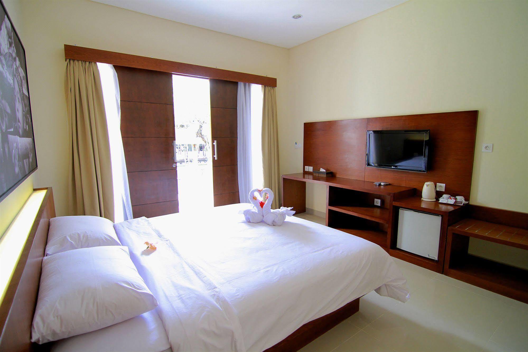 New Garden View Resort - Chse Certified Legian  Bagian luar foto